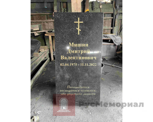 Прямой памятник на могилу am1000